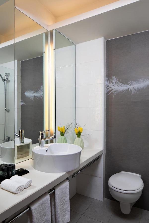 Neptune Eilat By Dan Hotels Bagian luar foto Bathroom